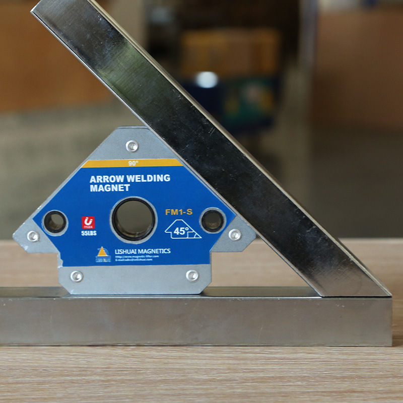 8-FM1arrow welding magnet